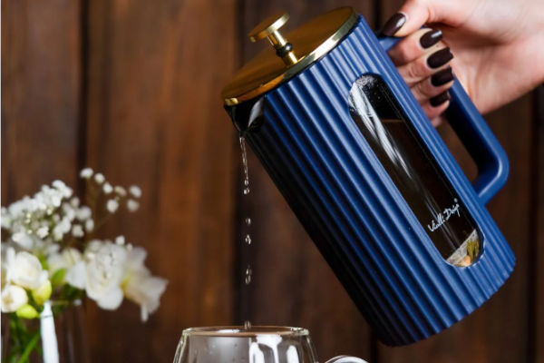 Vialli - Zaparzacz do kawy i herbaty 1000 ml Livio indigo 1050